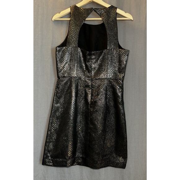 JACK BY BB DAKOTA Women's Metallic Snake print metal bronze Dress Size 6 - Picture 7 of 16